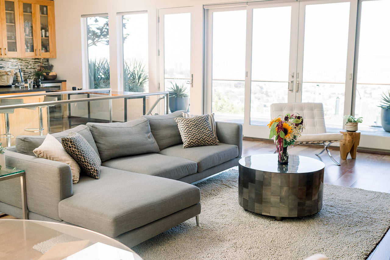 FS A Genius Layout Fits Three ‘Rooms’ into a Small Space